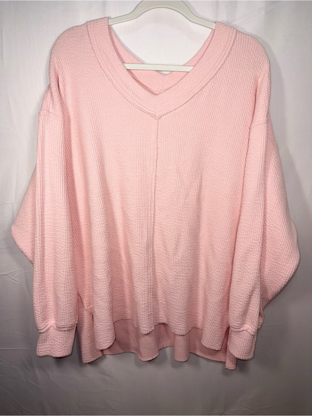 Aerie Women Soft Cozy V-Neck Oversized Pink Knit Sweater Pullover Size Medium